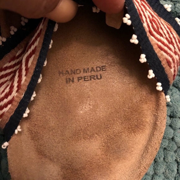 Ills Johnson Babette Tribal Handloom Sandals - Picture 3 of 8